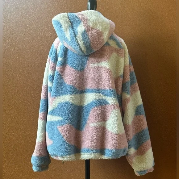 Ugg All Gender Pride Sherpa Hooded Jacket Size Small Excellent Condition! - Picture 6 of 10